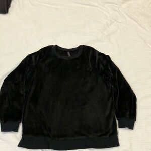 Gaiam Women’s size XXL  Crewneck Sweater with Relaxed Fit and Ribbed Hem velvety